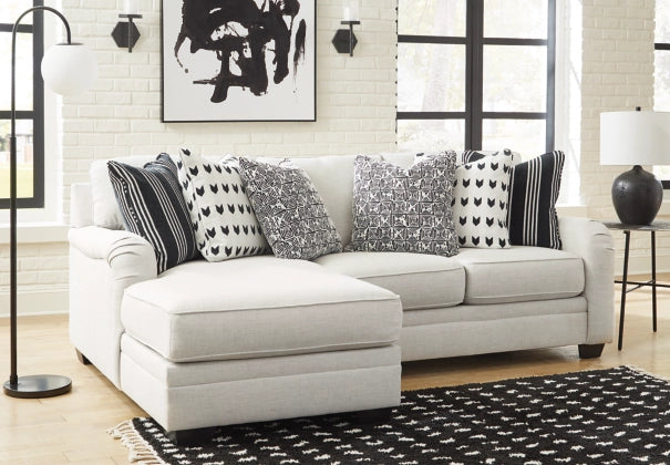 Huntsworth Sectional with Chaise