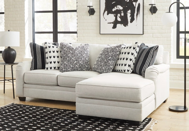 Huntsworth Sectional with Chaise