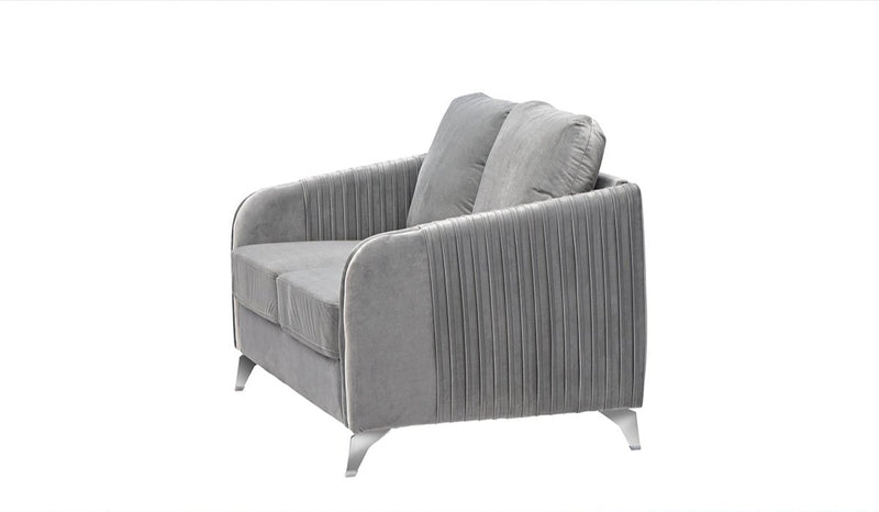 Daphne Loveseat