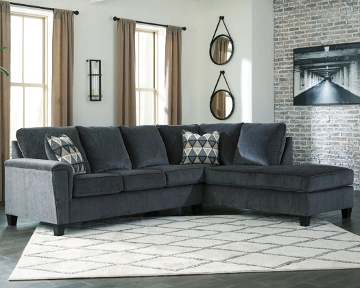 Abinger 2-Piece Sectional with Chaise in Smoke